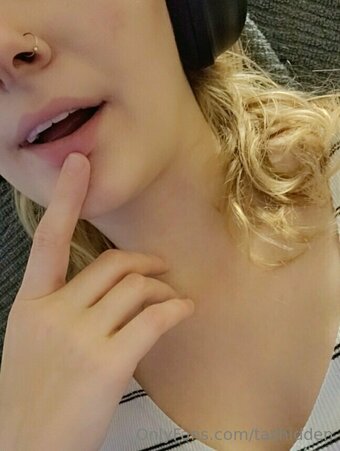 Tashidden Nude Leaks Photo 2