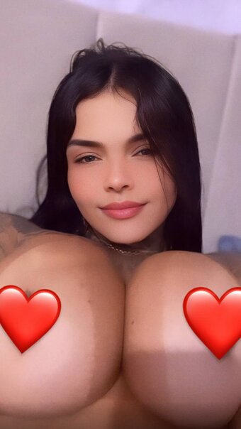 Tati Evellyn / eutatievellyn Nude Leaks Photo 3