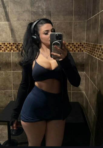 tatithehottiee Nude Leaks Photo 1