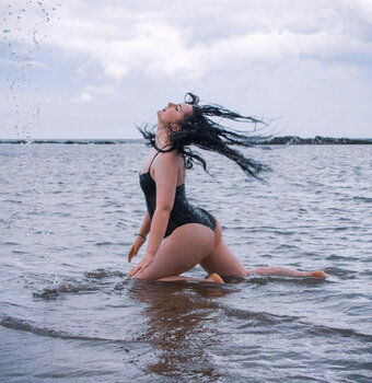 Taurelil / gemmaslittlelife Nude Leaks OnlyFans Photo 25
