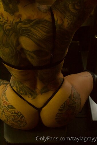 TaylaGrayy / tay.grayy Nude Leaks OnlyFans Photo 8