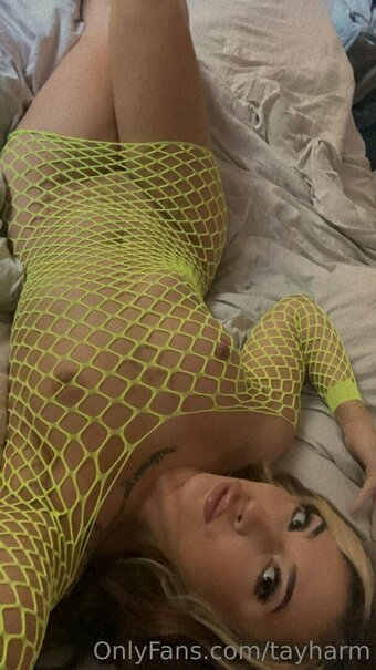 taylor_devriendt / tayharm Nude Leaks OnlyFans Photo 4