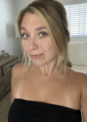 Tayloraoude Nude Leaks Photo 2