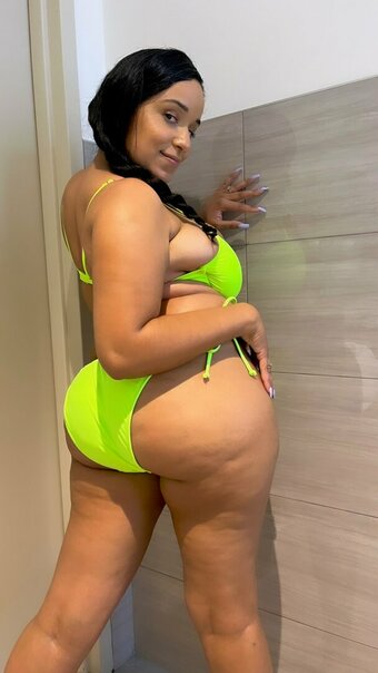 tbubblesnyc Nude Leaks Photo 1