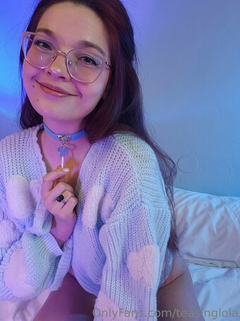 teasinglola Nude Leaks Photo 23