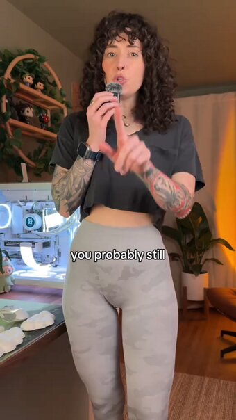 Tech Baddies / ayaattt / baddiesintech / celestefleurs / giligy / https: / lindseysznn / peachietech Nude Leaks Photo 2