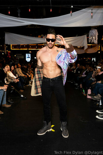 techflexdylan Nude Leaks Photo 20