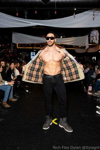 techflexdylan Nude Leaks Photo 21