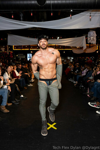 techflexdylan Nude Leaks Photo 24