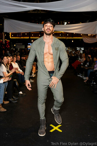 techflexdylan Nude Leaks Photo 25