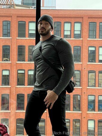 techflexdylan Nude Leaks Photo 31