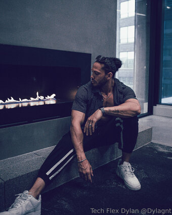 techflexdylan Nude Leaks Photo 38