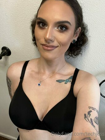 techjess Nude Leaks Photo 10