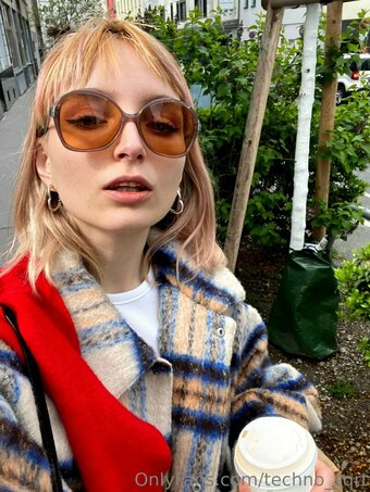 techno_sqrt Nude Leaks Photo 10