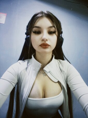 technolightss / linochk / vanessaamur / vanessaloveee Nude Leaks Photo 19