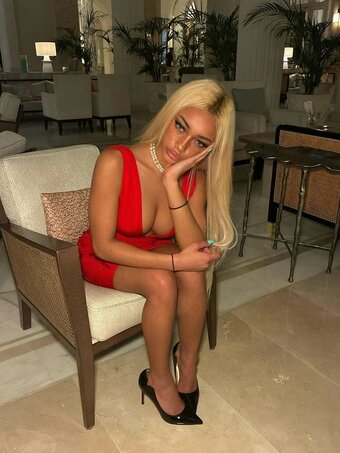 tee.lighty_ / Tara clay / teethelightskinbarbie Nude Leaks OnlyFans Photo 1