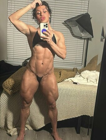 Tefani Sam Nude Leaks Photo 4