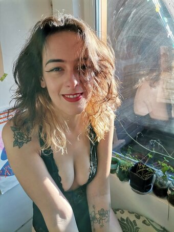 Tempet / arti1312 / chaosandharmoni Nude Leaks OnlyFans Photo 2