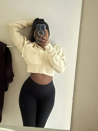 tftuelips Nude Leaks Photo 26