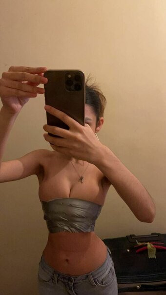 thabreva / senepaii Nude Leaks Photo 2