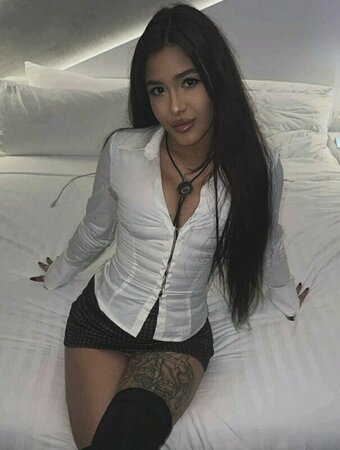 thatchickolivia Nude Leaks Photo 3