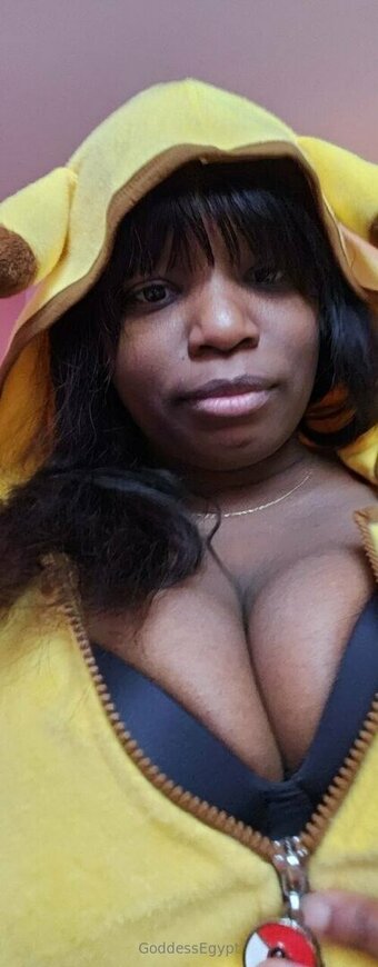 ThatChocoBxtch / thatchocobxtch2 Nude Leaks OnlyFans Photo 2