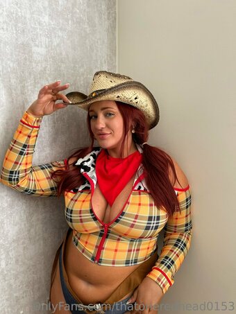 thatoneredhead0153 Nude Leaks OnlyFans Photo 12