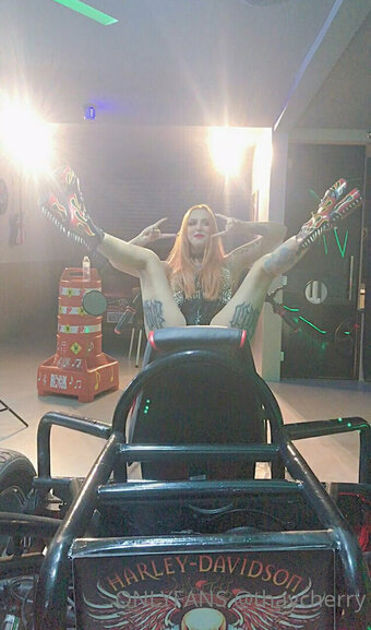 thaycherry Nude Leaks Photo 5