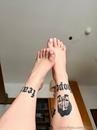 theletubbies / arihel9 / iam.arihel / queenarihel Nude Leaks OnlyFans Photo 4