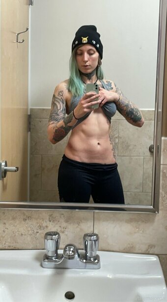 themajoroni Nude Leaks OnlyFans Photo 2