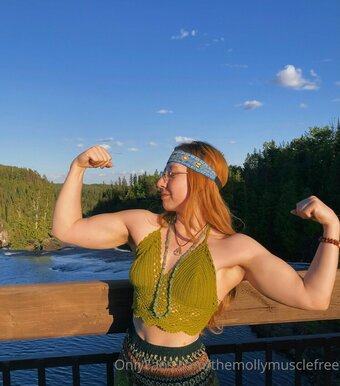 themollymuscle / neil_cummins / themollymusclefree Nude Leaks OnlyFans Photo 3