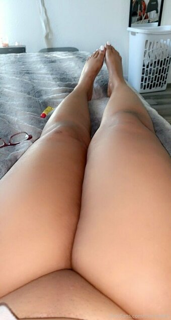 therealkelll Nude Leaks Photo 5