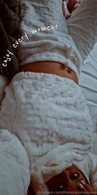 therealpinksprinkle Nude Leaks Photo 15