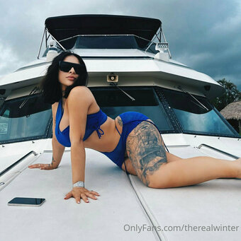 therealwinter Nude Leaks Photo 23