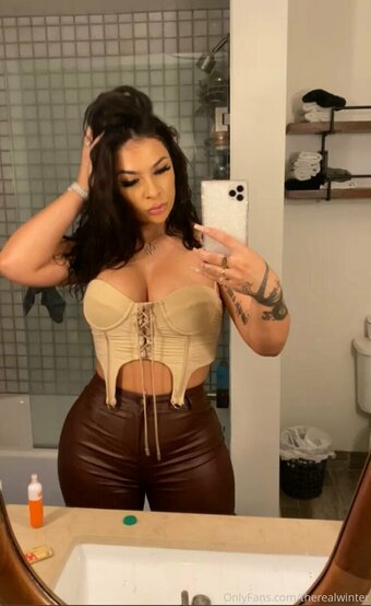therealwinter Nude Leaks Photo 26