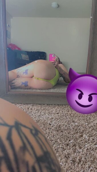Thglifegrl / 420grl / baebayy8 Nude Leaks OnlyFans Photo 10
