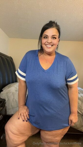 thickchickmilffree Nude Leaks Photo 10