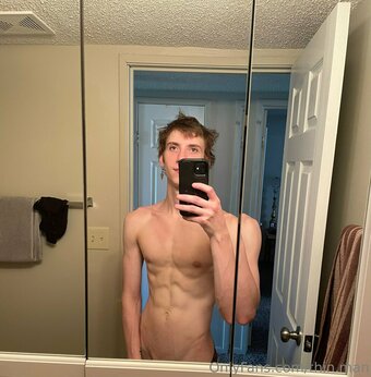 thin.man Nude Leaks Photo 1