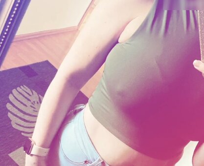 ThisIsEmmi / xxrealcsweetsxx Nude Leaks Photo 3