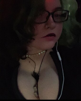 Throwaws22 / shotfake22 / throwawayy22 Nude Leaks OnlyFans Photo 13