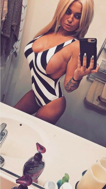 Tiffany White / thetiffanyleighann / tiktoksbest Nude Leaks OnlyFans Photo 29