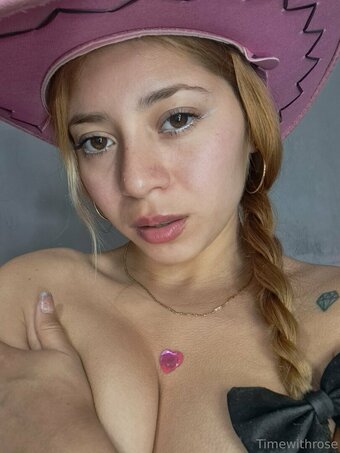 timewithrose Nude Leaks Photo 12