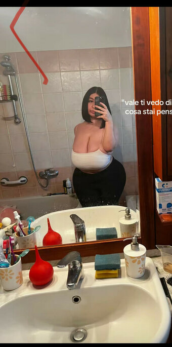 tinuzzol4 Nude Leaks Photo 2