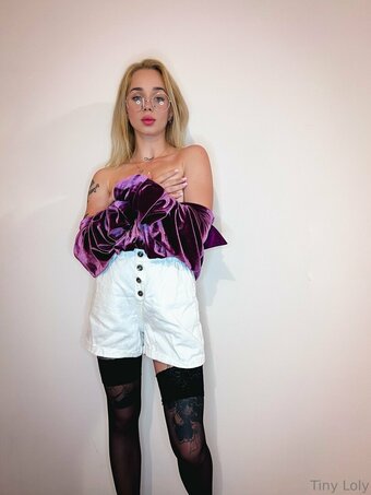 tiny_loly Nude Leaks Photo 22