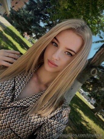 tiny.nika Nude Leaks Photo 15