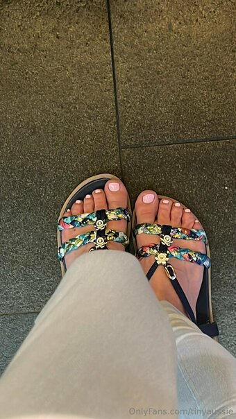 tinyaussie Nude Leaks Photo 17