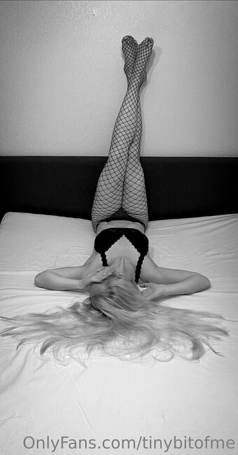 tinybitofme Nude Leaks Photo 6