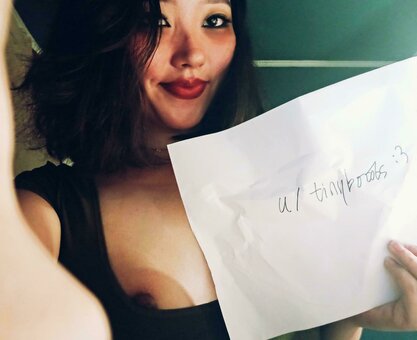 tinybooobs / venus_in_converse Nude Leaks Photo 5