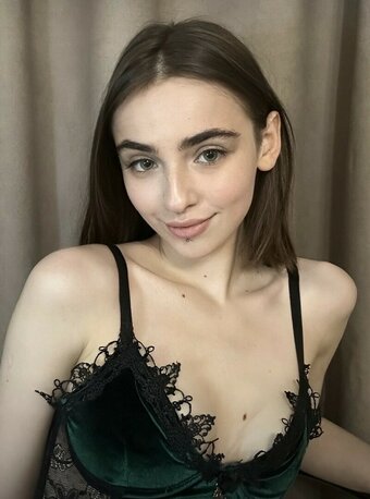 Tinycake / Megan_Berry / tinycakefree Nude Leaks OnlyFans Photo 24