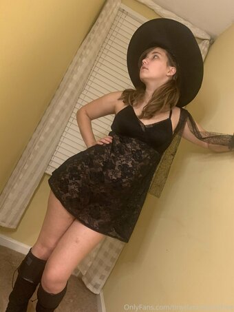 tinydancerbrittfree Nude Leaks Photo 14